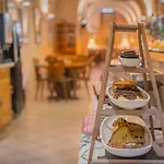 Couvent Du Franciscain Centre Hotel 3*