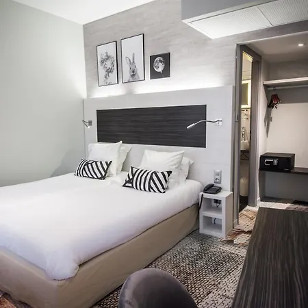 Couvent Du Franciscain Centre 3*