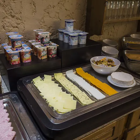 Couvent Du Franciscain Centre 3*