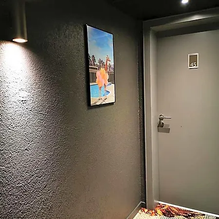 Couvent Du Franciscain Centre Hotel 3*