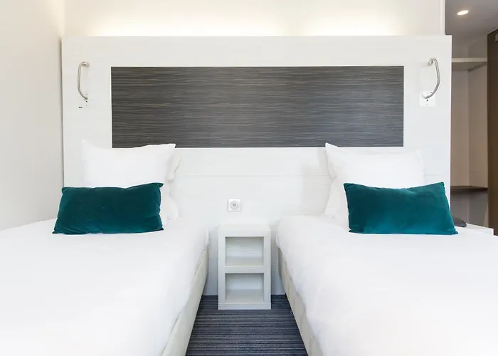 Couvent Du Franciscain Centre Hotel