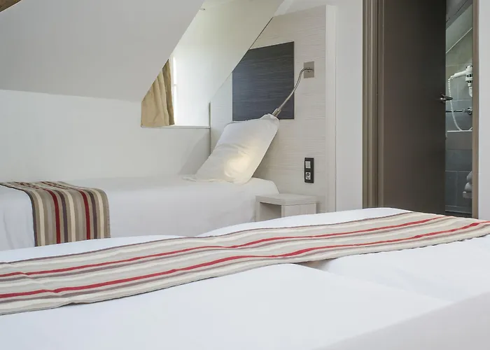 Hotel Couvent Du Franciscain Centre 3*